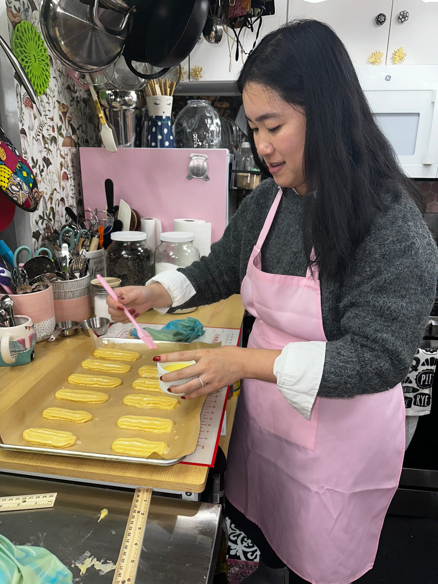 Eclairs and Cream Puff Class