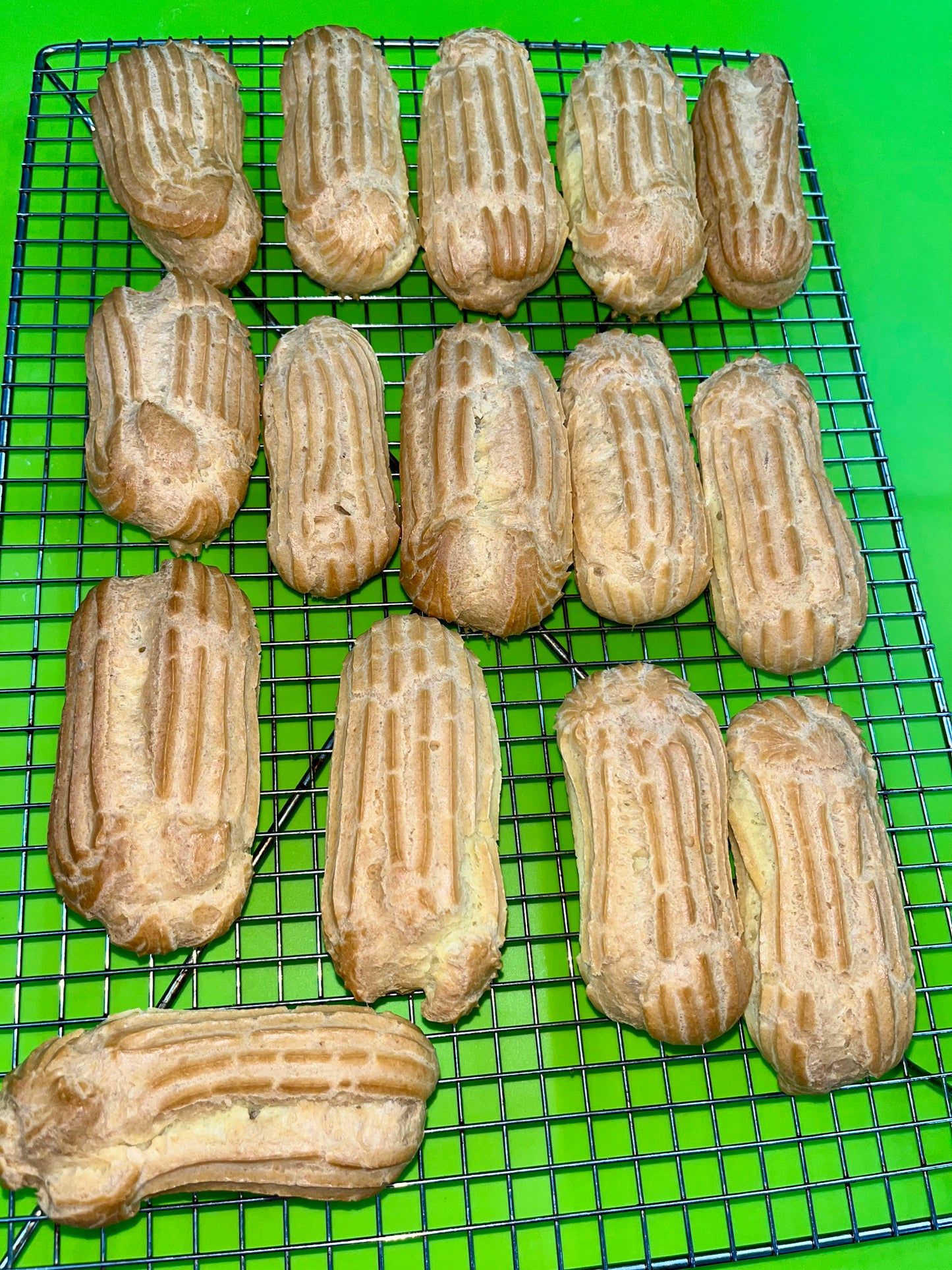 Eclairs and Cream Puff Class